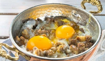 KAVURMALI YUMURTA